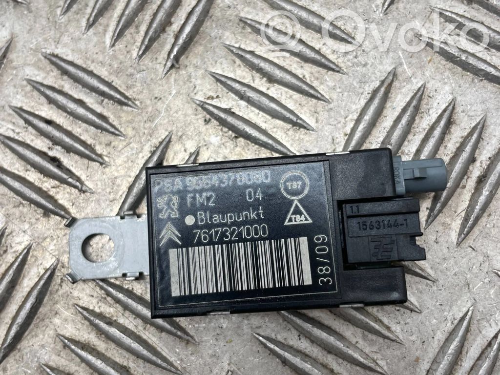 Peugeot 3008 I Aerial antenna amplifier 