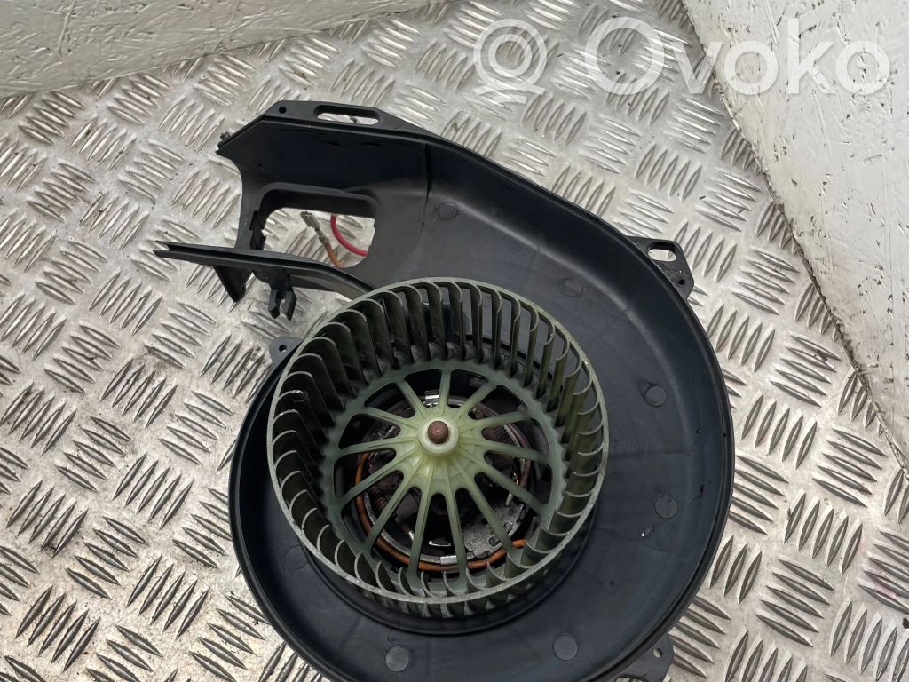 Opel Meriva A Lämmittimen puhallin 