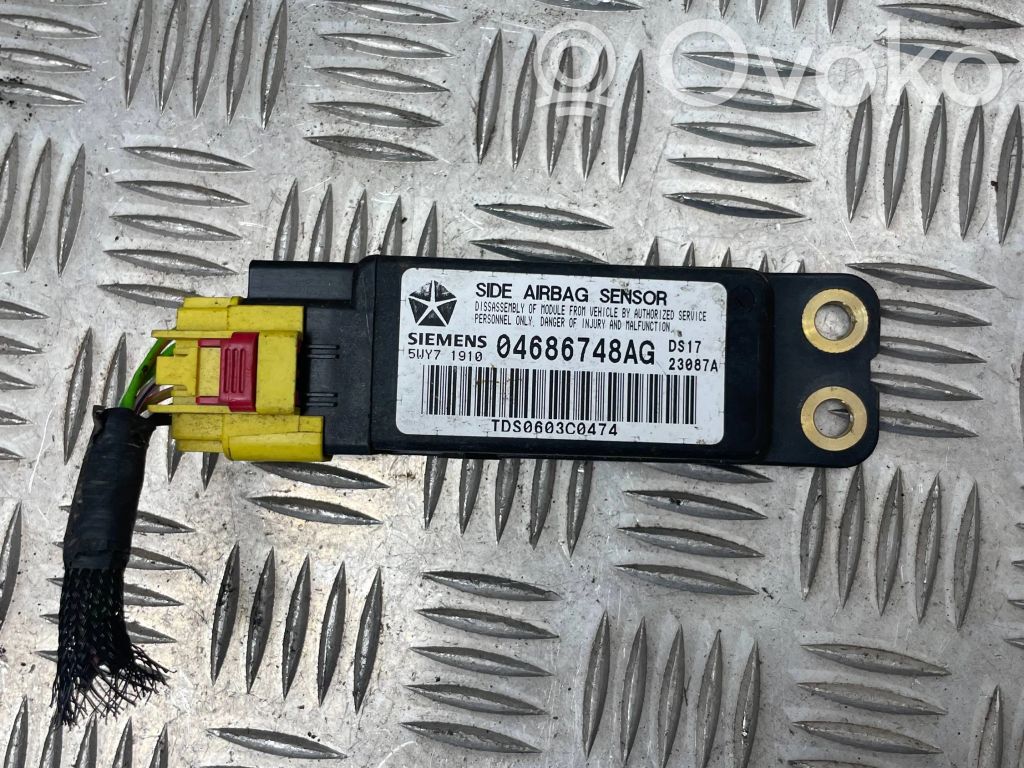 Chrysler Voyager Airbagsensor Crashsensor Drucksensor 