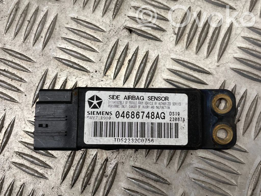 Chrysler Voyager Airbagsensor Crashsensor Drucksensor 