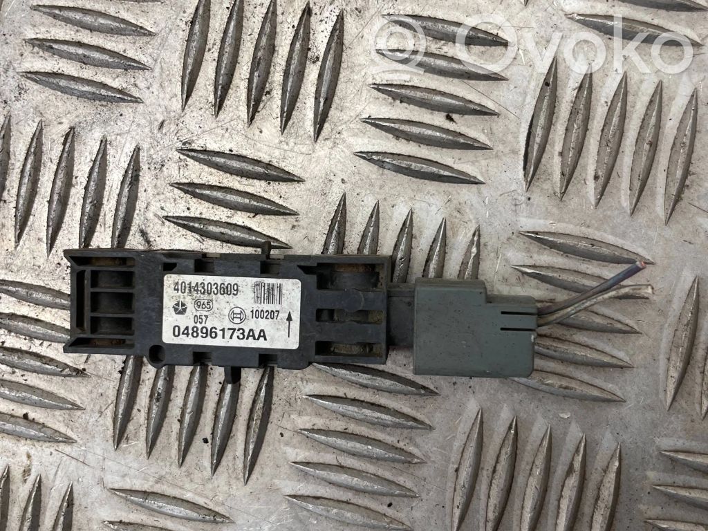 Jeep Grand Cherokee (WK) Sensor impacto/accidente para activar Airbag 