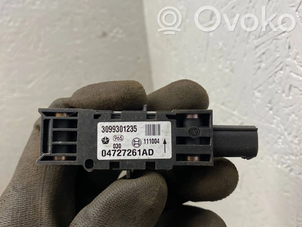 Czujnik uderzenia Airbag   04727261AD,3099301235,111904