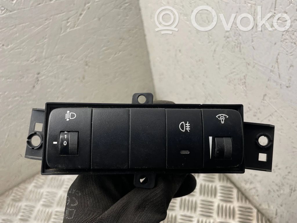 Hyundai Tucson JM A set of switches 