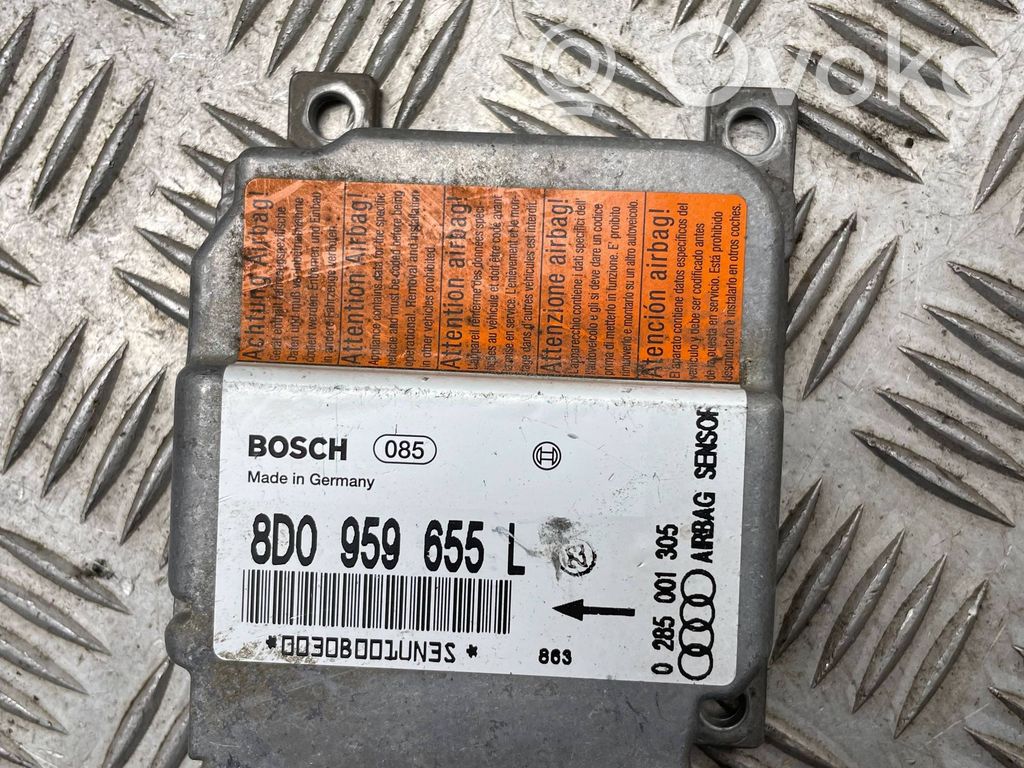 Audi A4 S4 B5 8D Airbagsteuergerät 