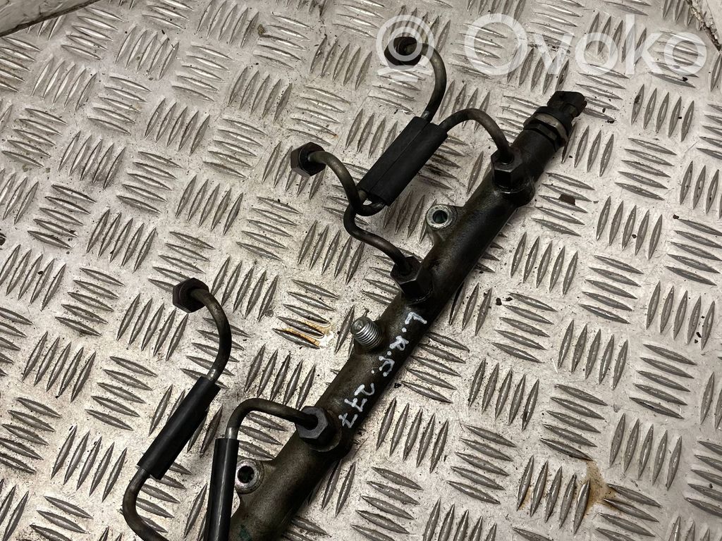 Land Rover Freelander Fuel main line pipe 