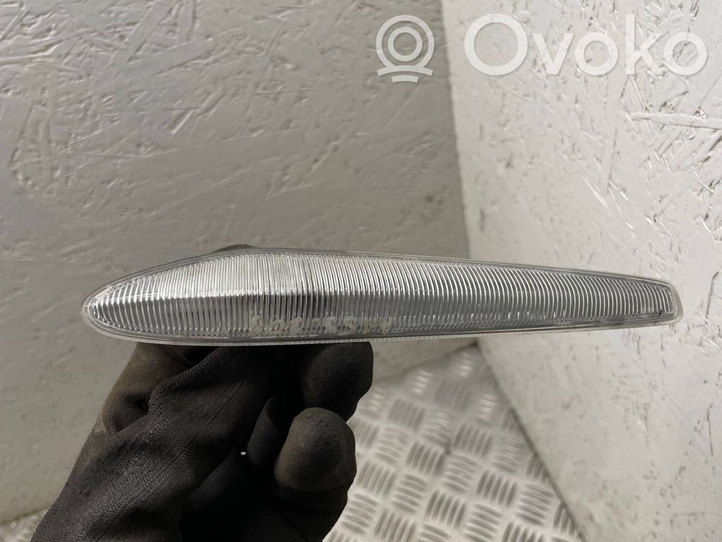 Alfa Romeo 159 Front fender indicator light 