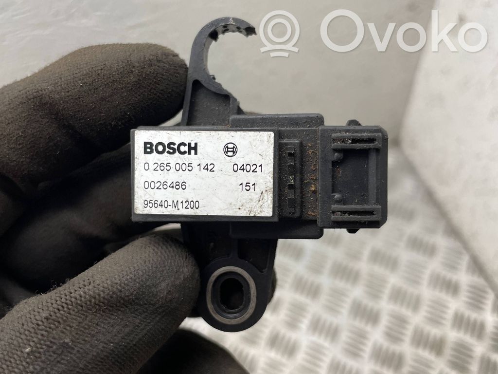 KIA Sorento ESP acceleration yaw rate sensor 