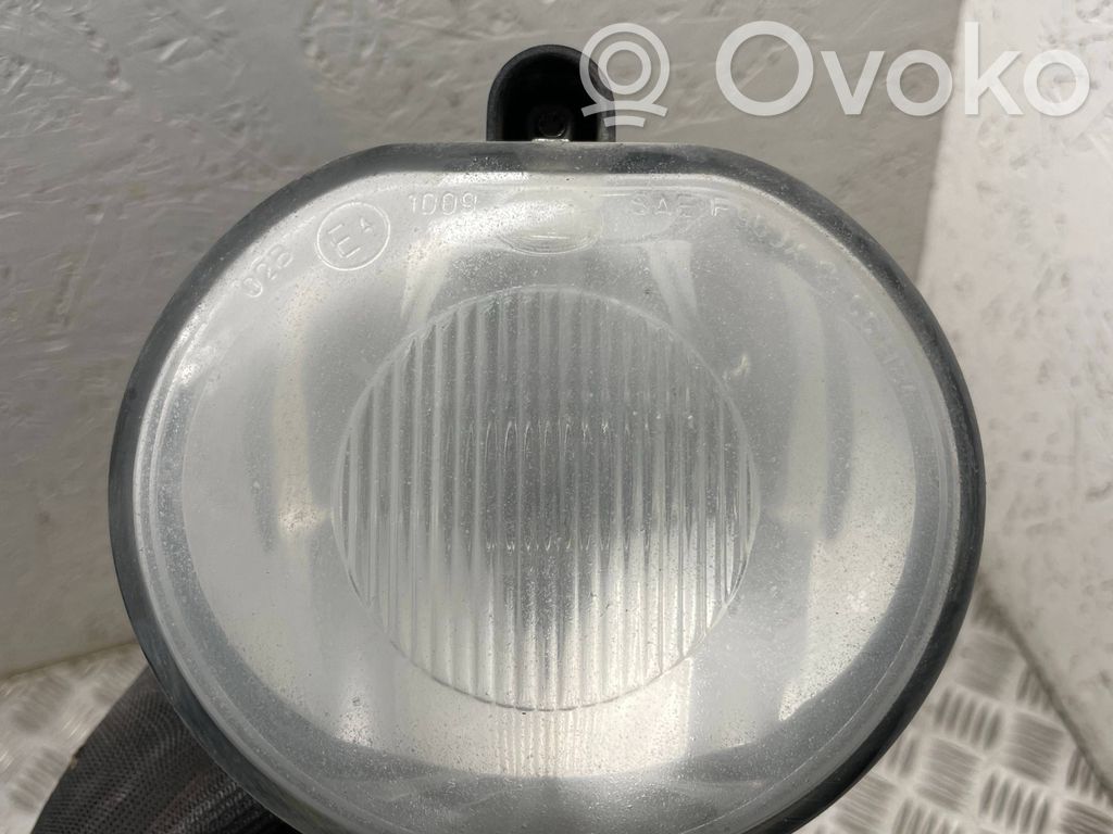 Dodge Durango II Front fog light 