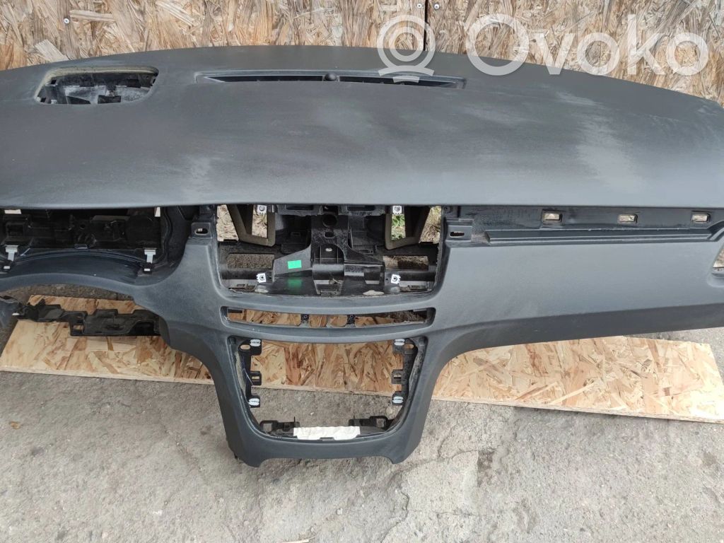 Peugeot 508 Dashboard 