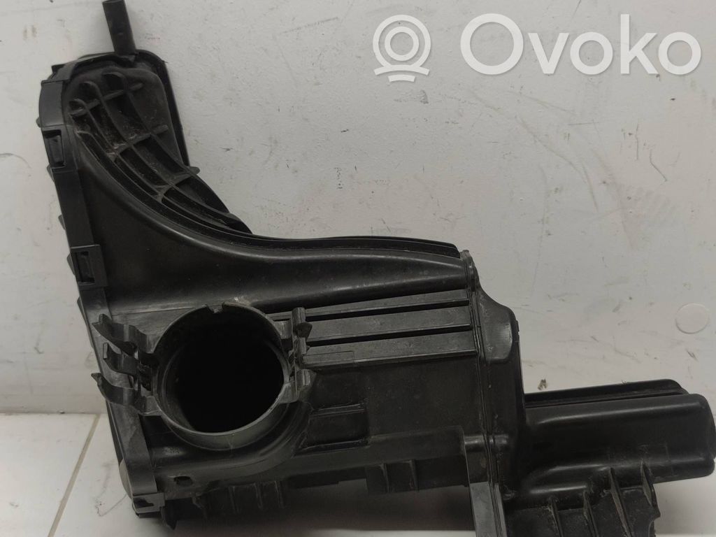 Citroen C4 II Picasso Intake resonator 