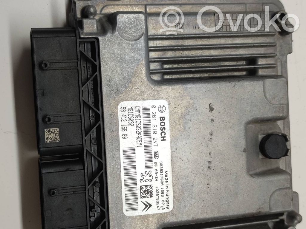 Peugeot 208 II Engine control unit/module 