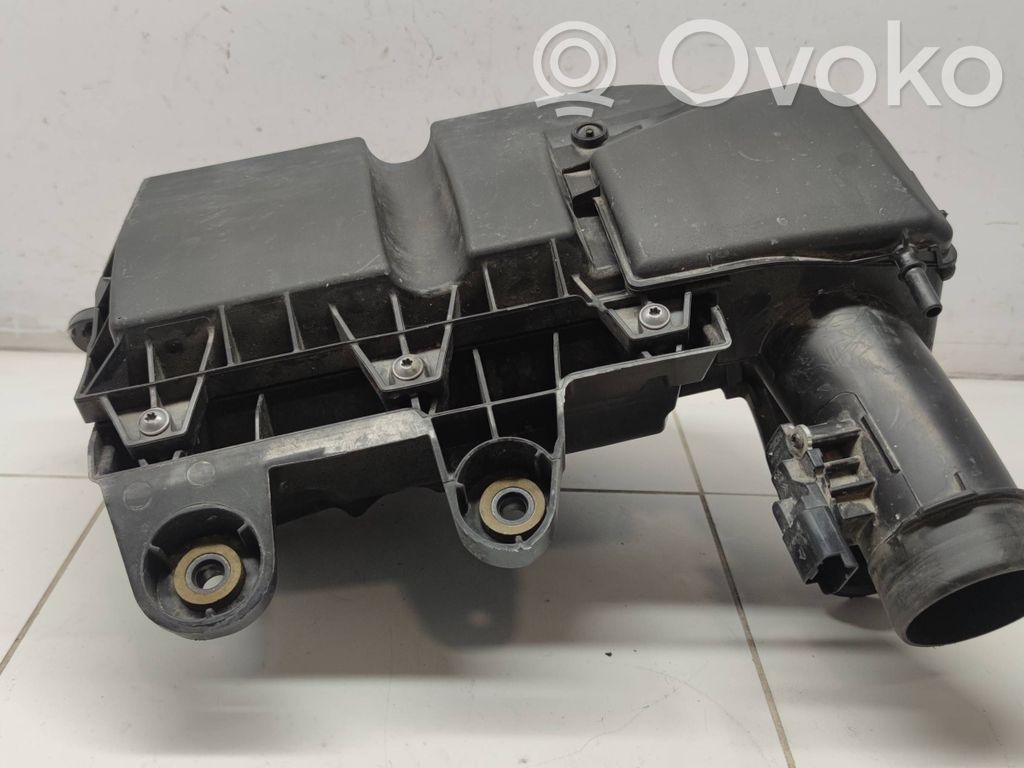 Peugeot Partner III Ilmansuodattimen kotelo 