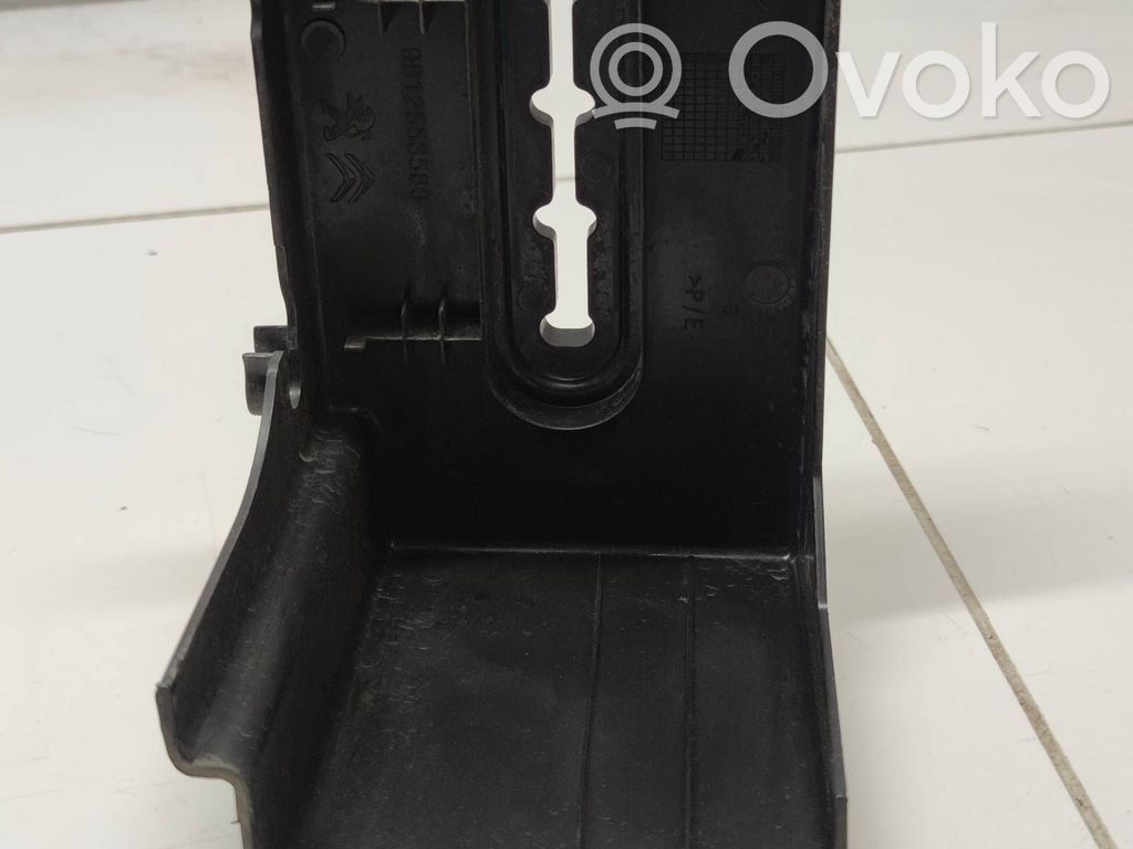 ABS-pumpun kiinnike   9812553580