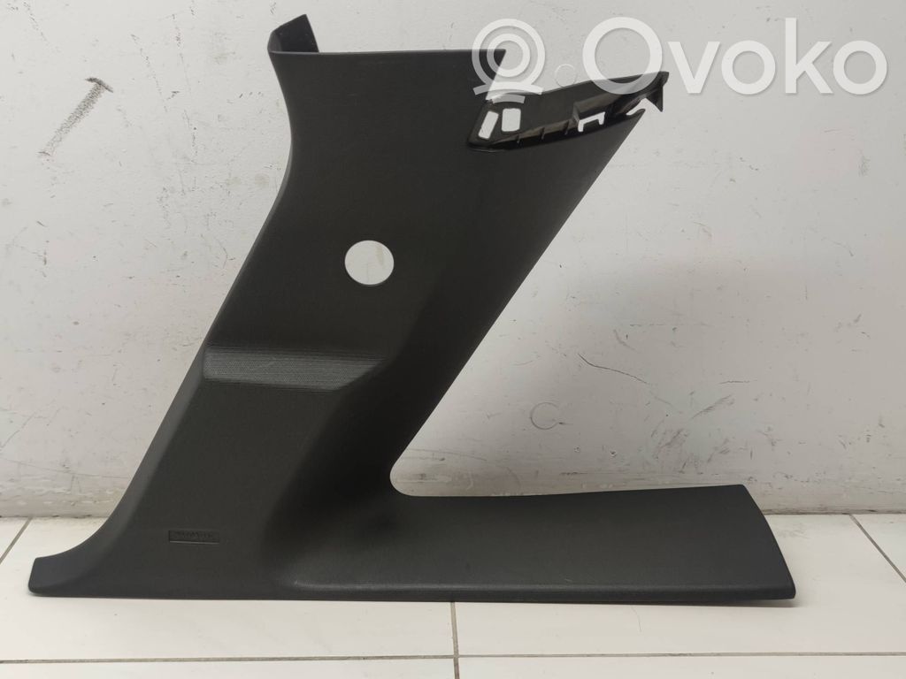 Osłona górna słupka / D   9816159977