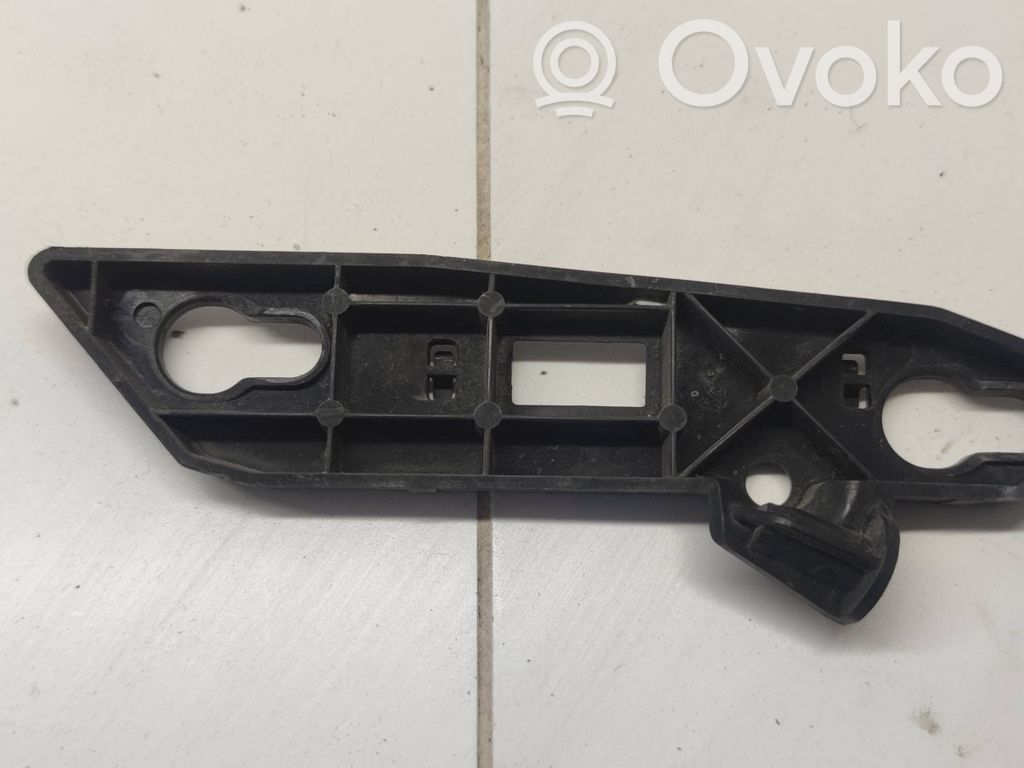 Peugeot 308 Front bumper mounting bracket 