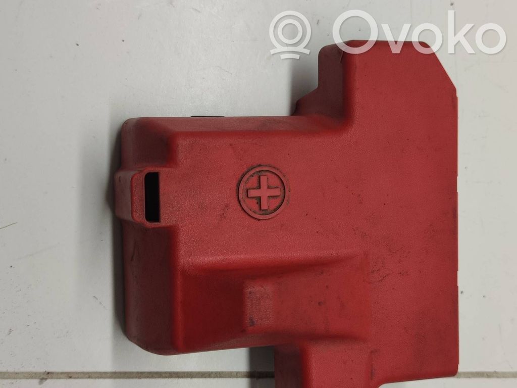 Saugiklis   EB3T14A094A