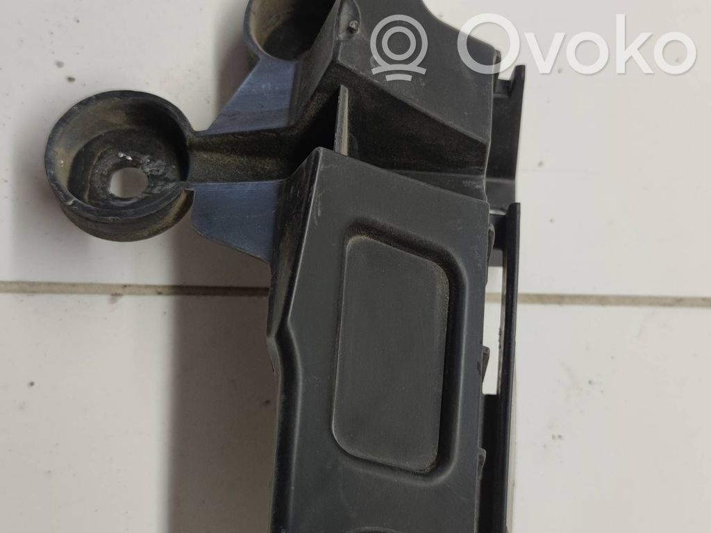 Citroen C3 Soporte de montaje del parachoques trasero 