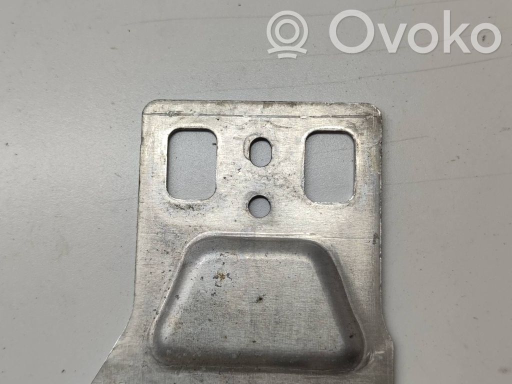Citroen C3 Front bumper mounting bracket 