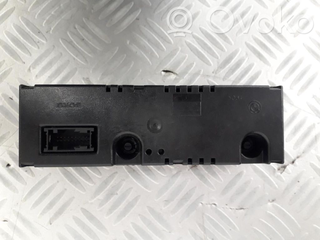 Climate control unit   62138357655