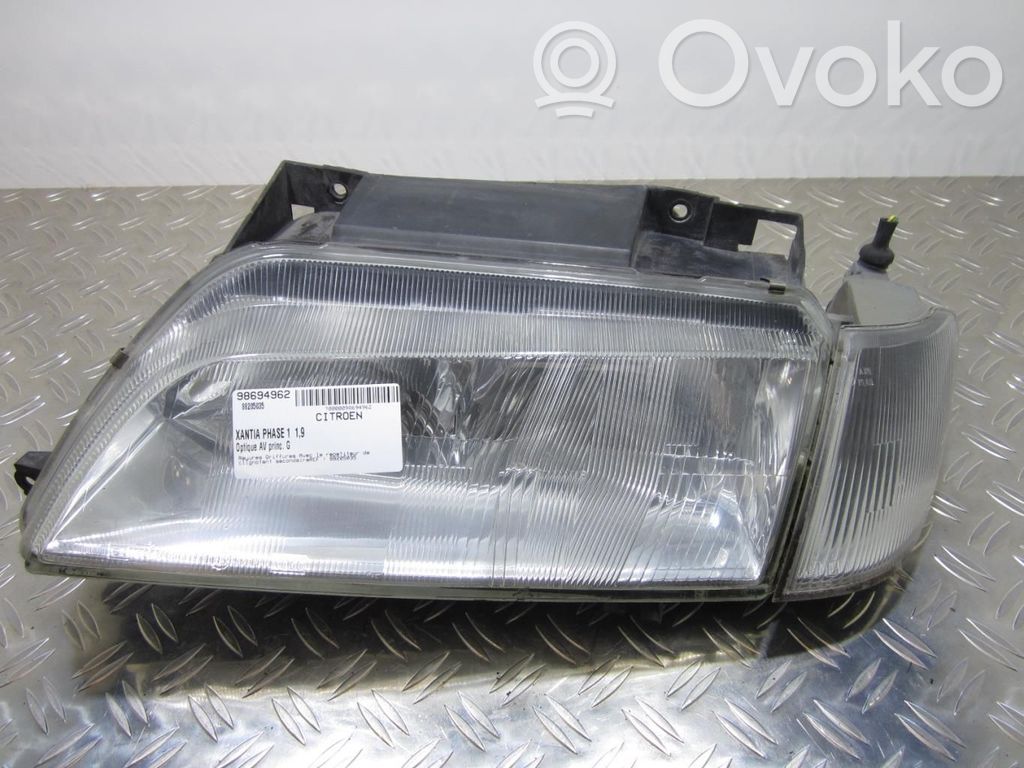 Citroen Xantia Scheinwerfer 