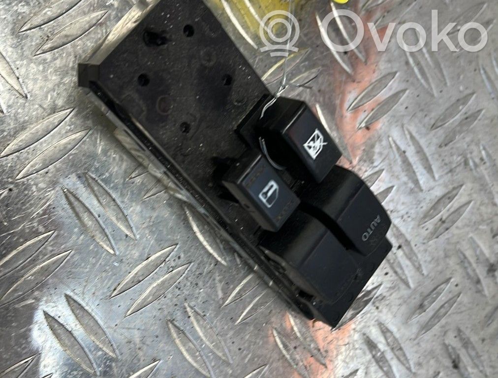 Suzuki SX4 Comutator comandă geamuri electrice 