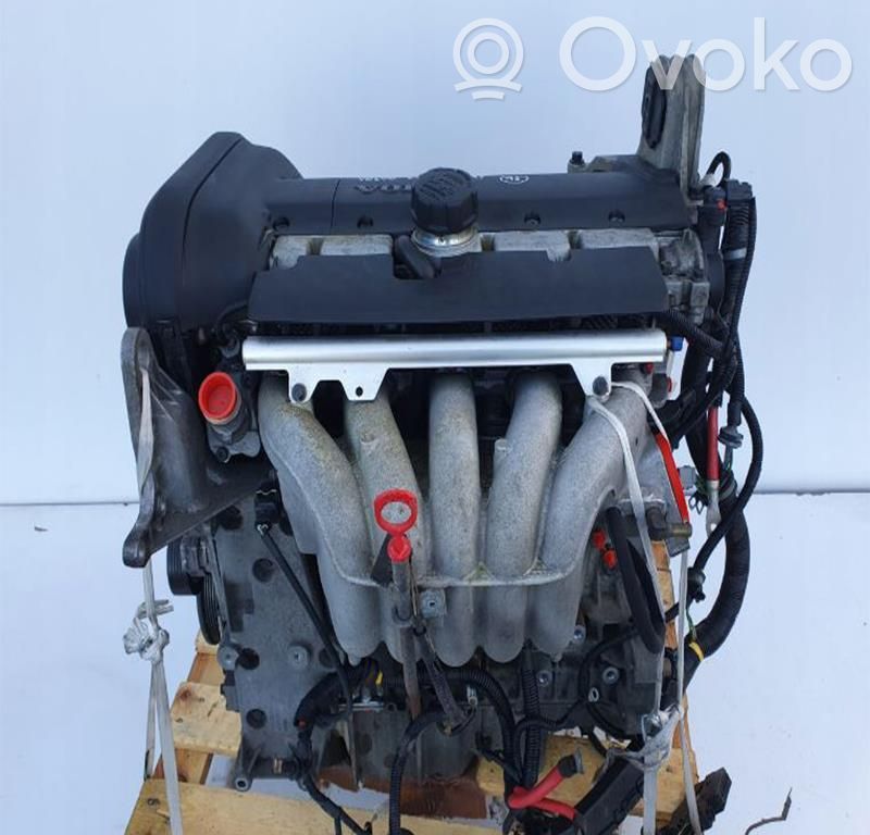 Moottori   B5244S