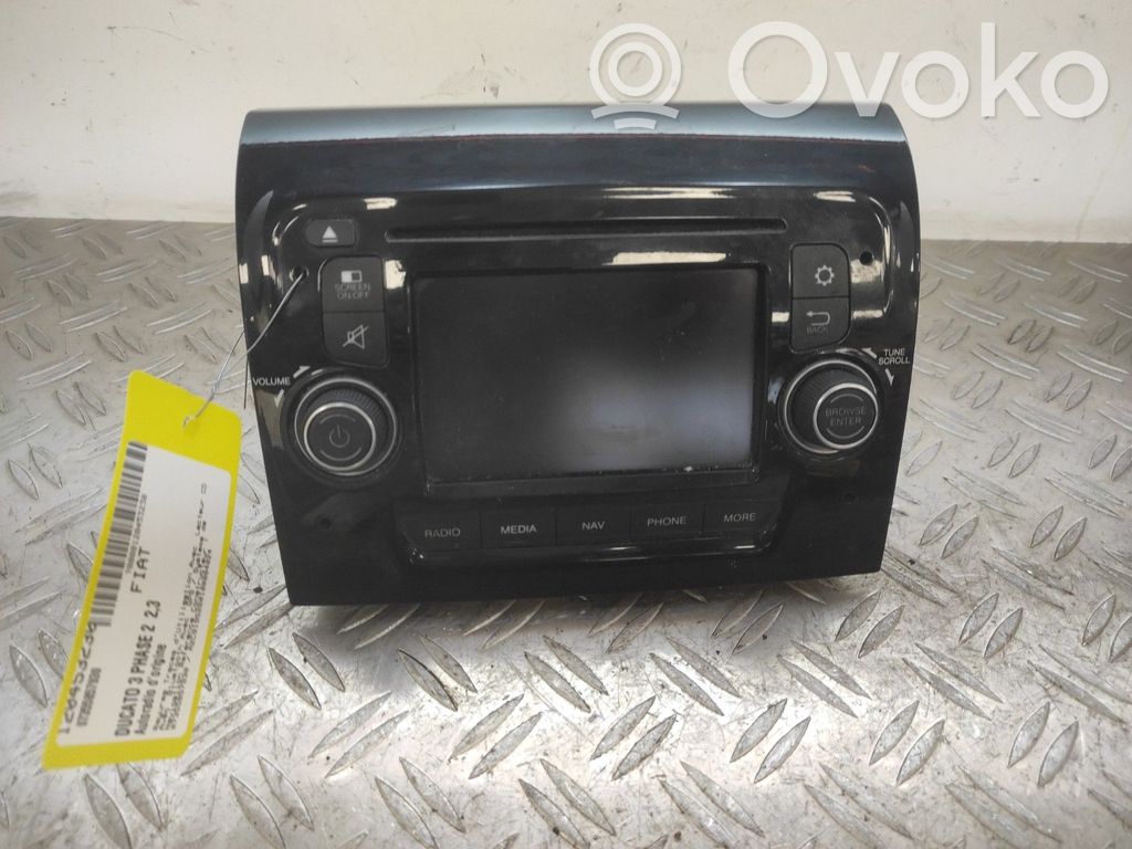 Fiat Ducato Unitate principală radio/CD/DVD/GPS 