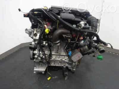 Moteur   8HX