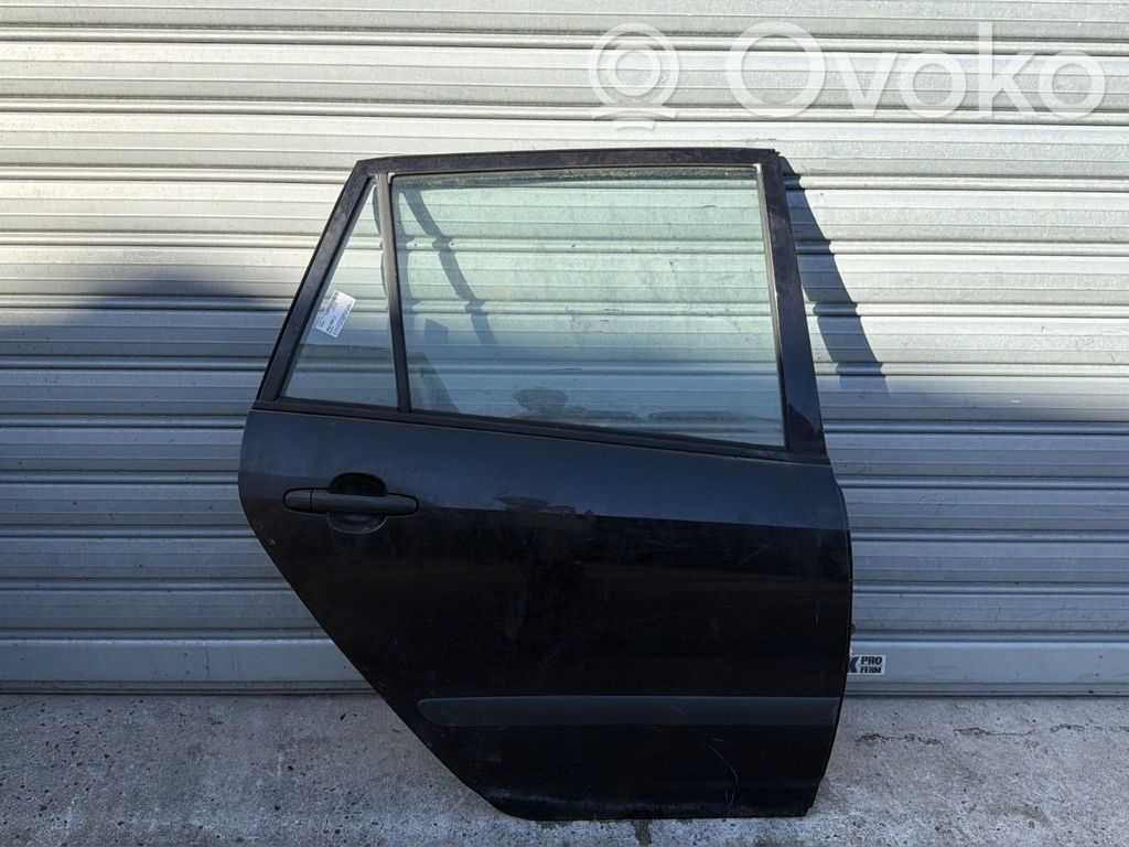 Toyota Corolla Verso E121 Puerta trasera 