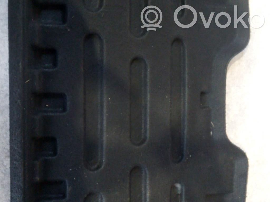 Citroen C4 I Hattuhylly 