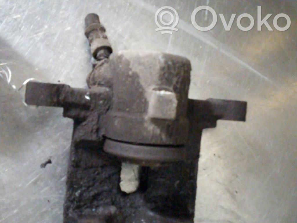 Toyota Corolla E120 E130 Etrier frână spate 