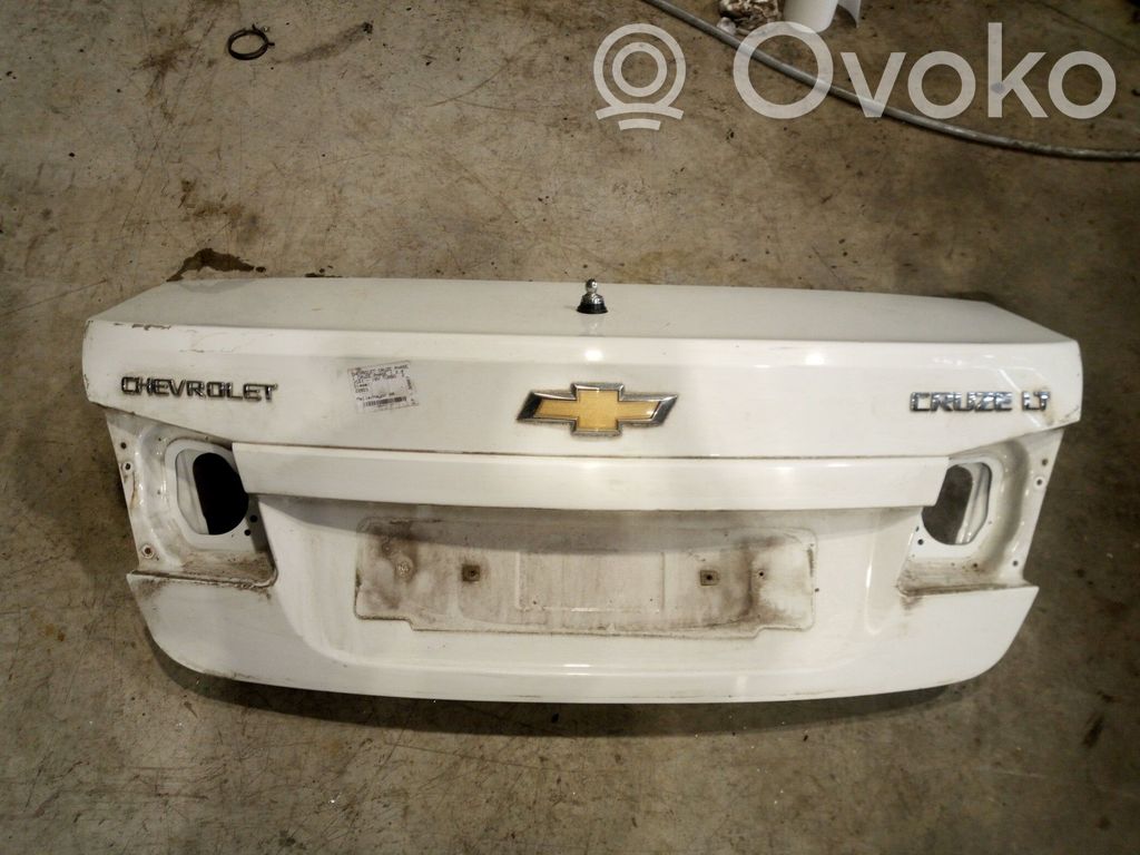 Chevrolet Cruze Tailgate/trunk/boot lid 