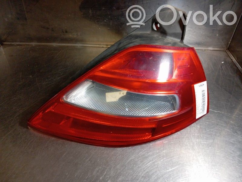 Takavalot   8200413216
