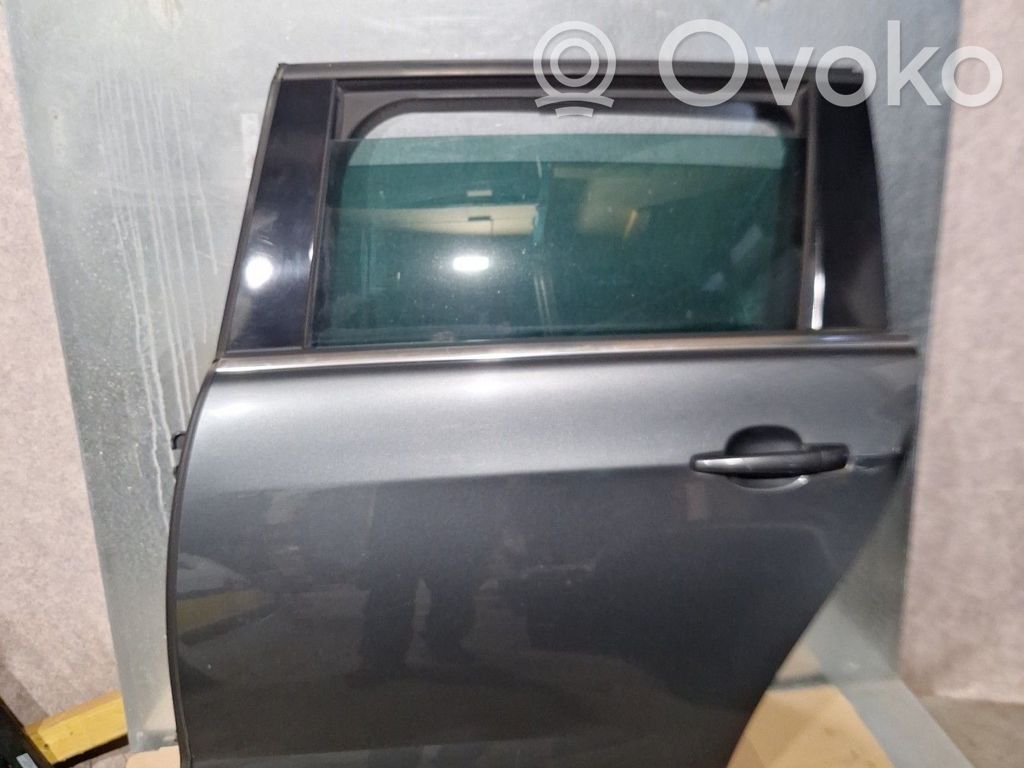 Peugeot 5008 Puerta trasera 
