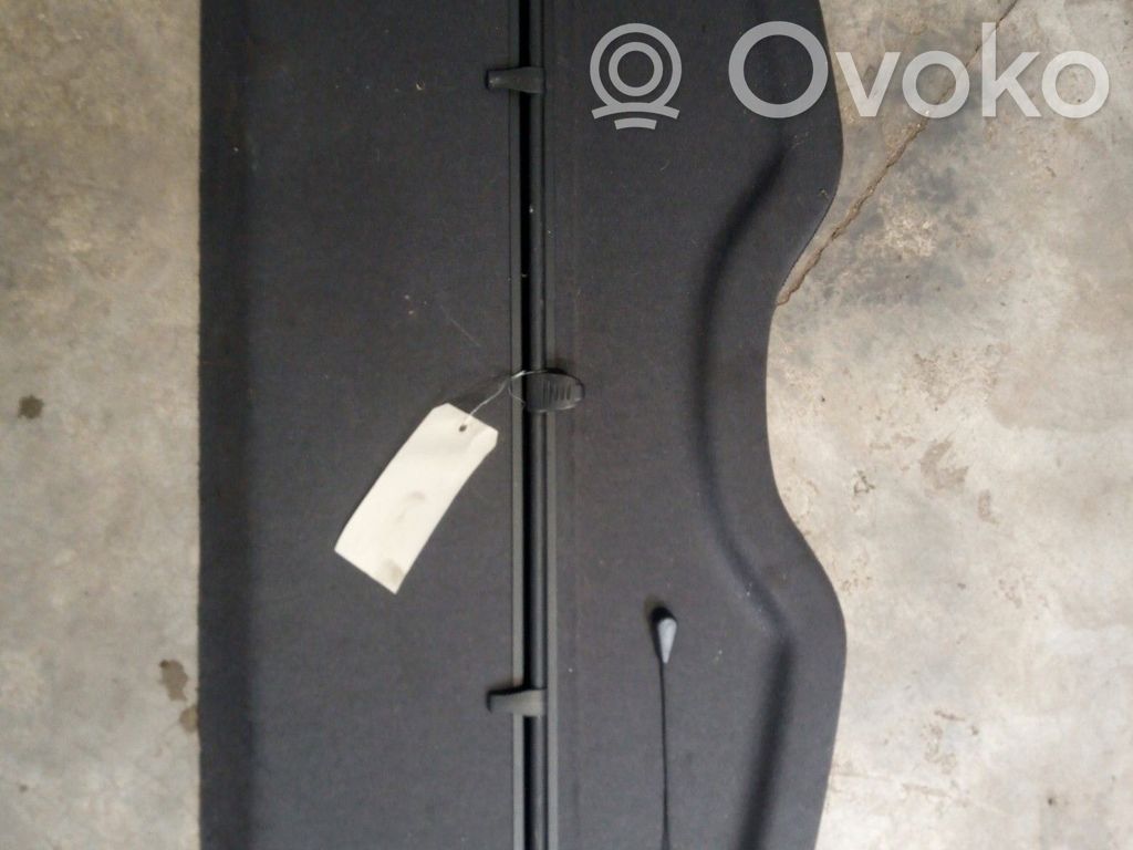 Renault Clio III Hattuhylly 