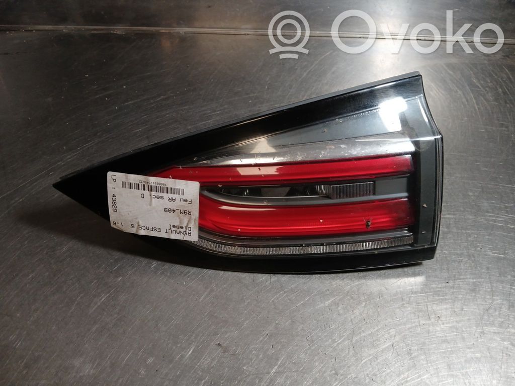 Renault Espace V (RFC) Lampă spate în capacul portbagajului 