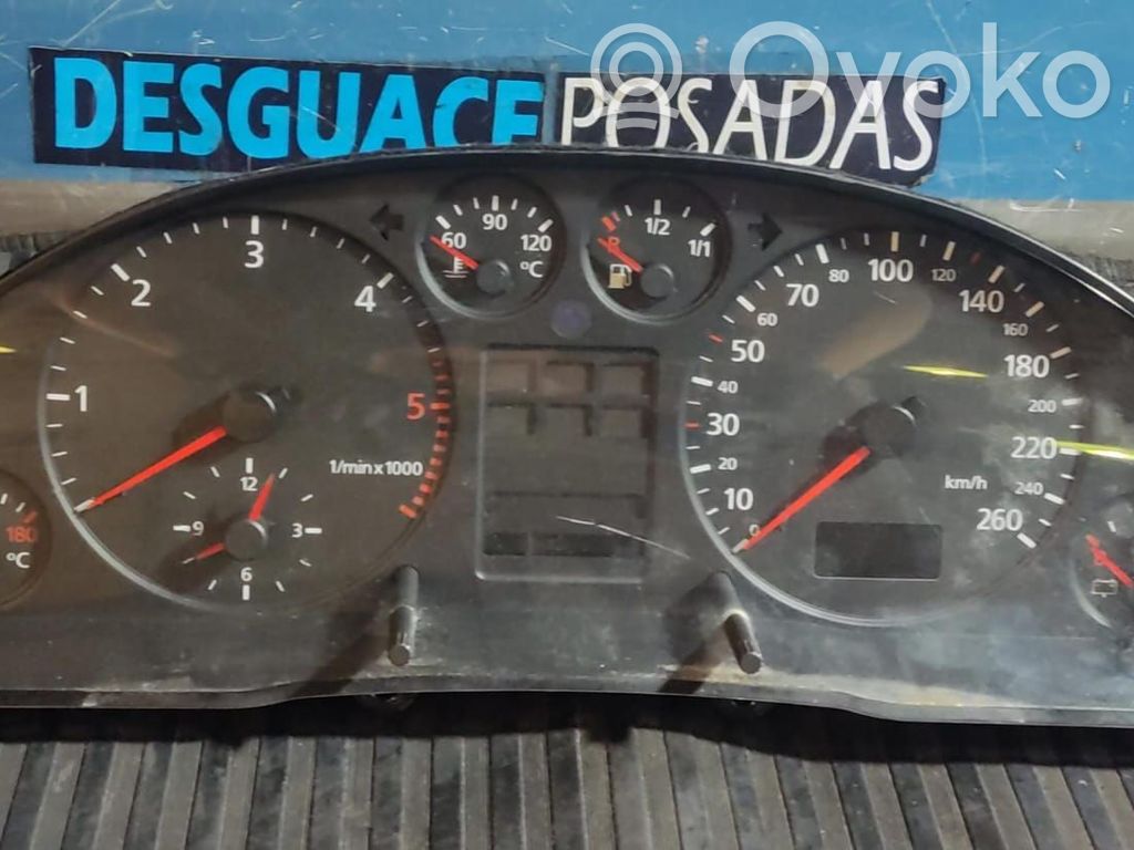 Muu kojelauta   4B0919860,8L0919272A