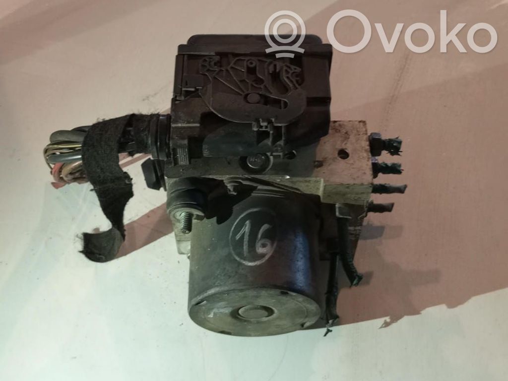 Opel Corsa B Bomba de ABS 