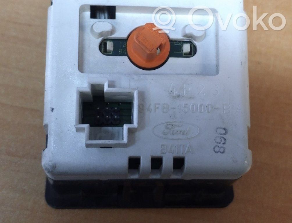 Ford Fiesta Otras partes del panel de instrumentos 