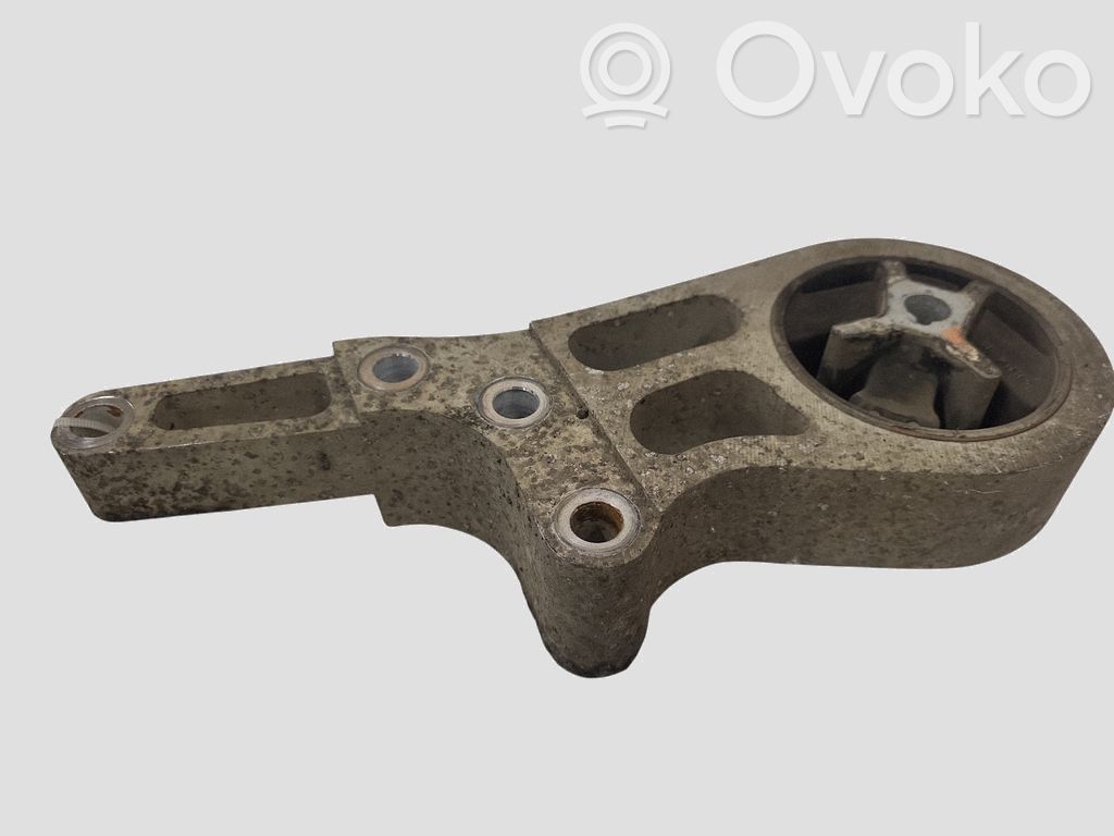 Volvo V40 Engine mount bracket 