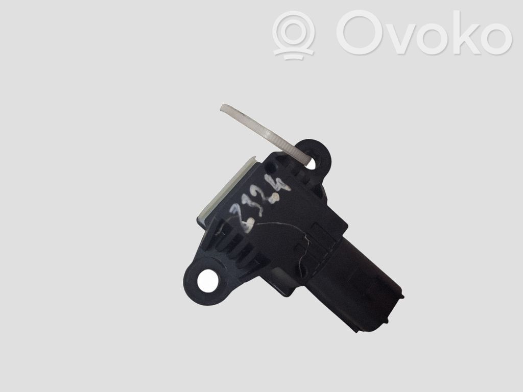 Sensor impacto/accidente para activar Airbag   31360986