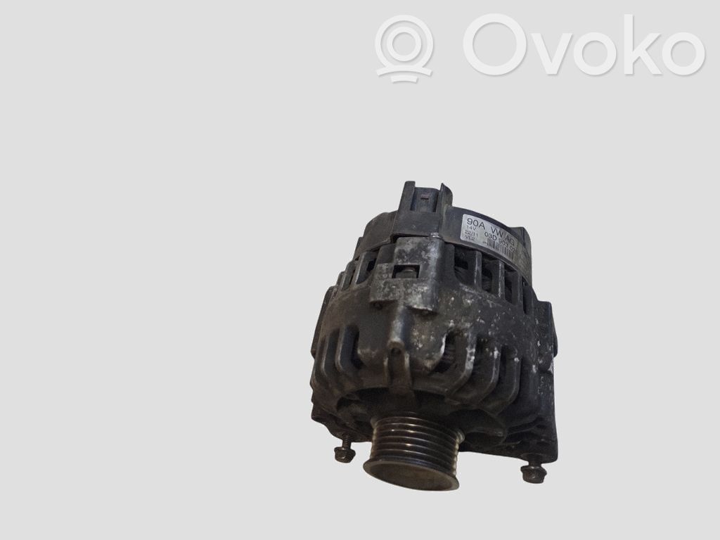 Volkswagen Polo V 6R Generatore/alternatore 