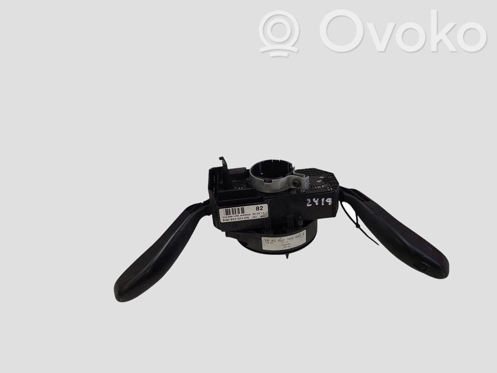 Volkswagen Polo V 6R Leva/interruttore dell’indicatore di direzione e tergicristallo 