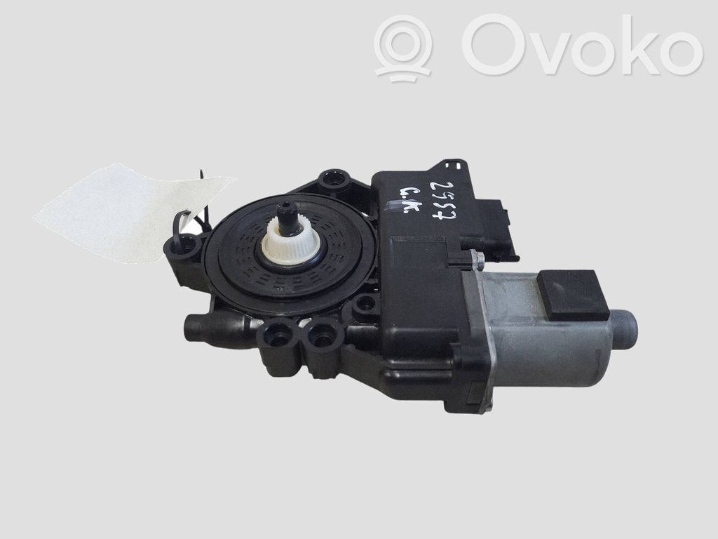 Hyundai i40 Motor macara geam ușă spate