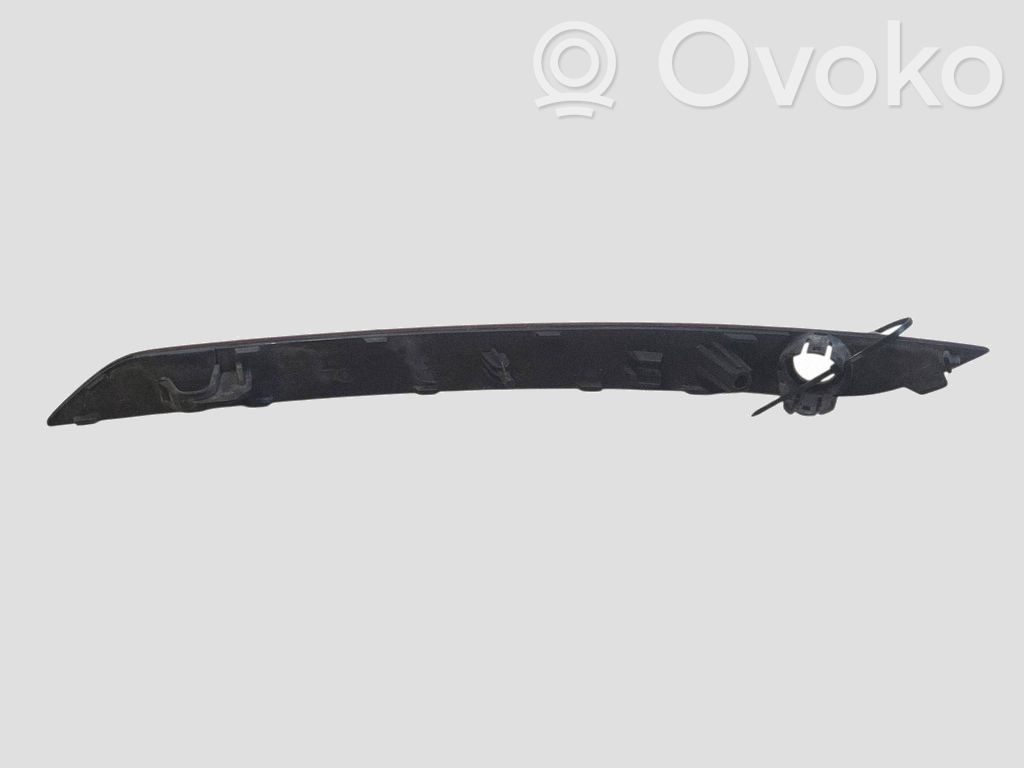 Volvo V60 Reflector spate 