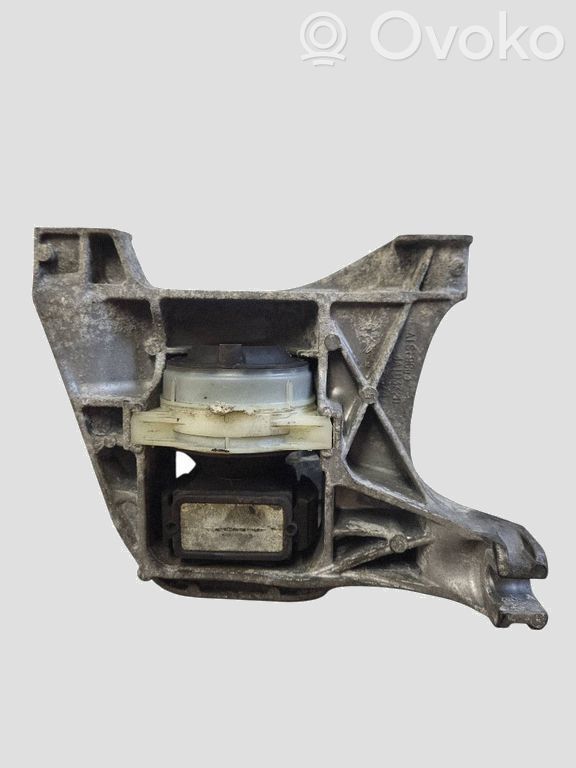 Engine mount bracket   4A100160