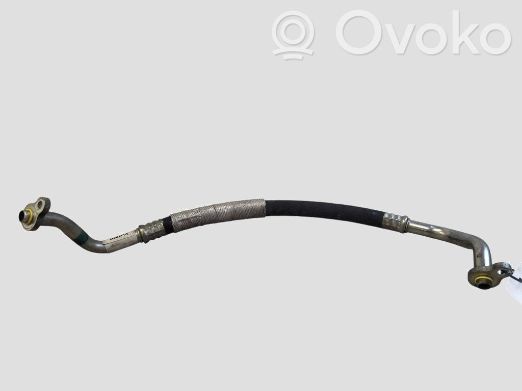 Volvo V50 Ilmastointilaitteen putki (A/C) 