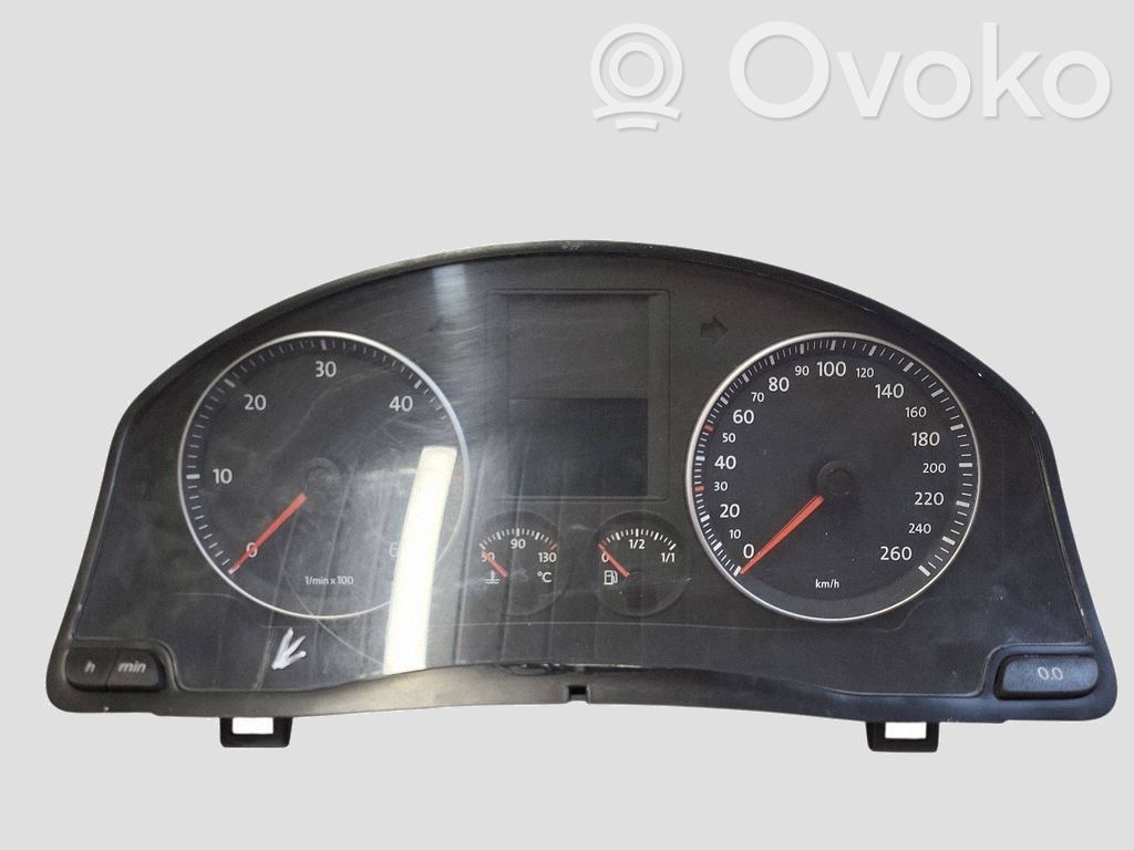 Volkswagen Golf V Nopeusmittari (mittaristo) 