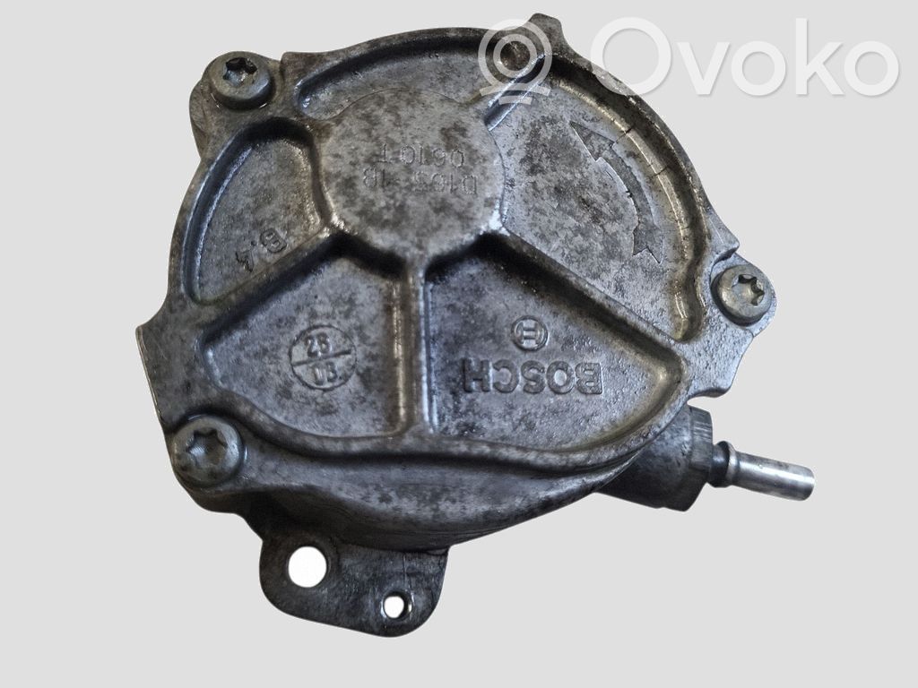 Volvo V70 Pompă vacuum 