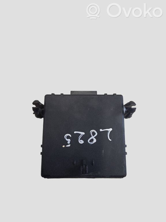 Audi A3 S3 A3 Sportback 8P Modul control gateway 